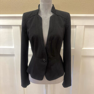 White House Black Market Peplum Blazer Size:4P Lined Sculpted Ponte Stretch